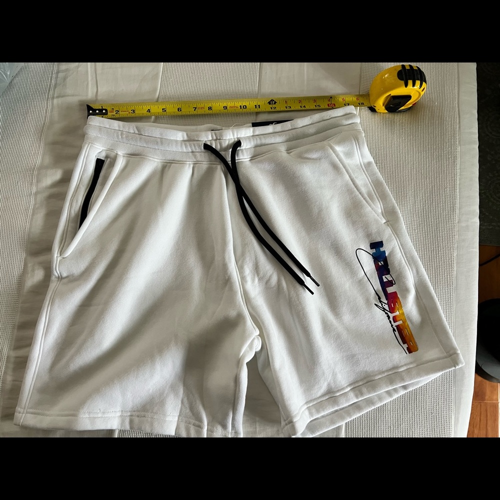 SOLD!!!  HOLLISTER 7” JOGGER SHORTS XL - Picture 7 of 10